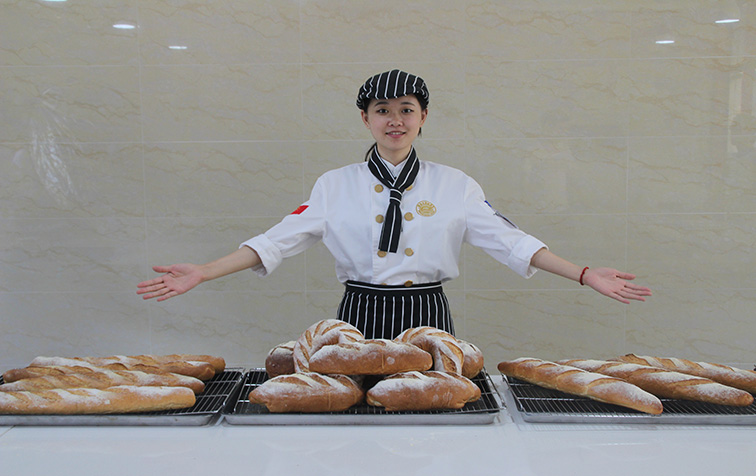 零基礎到校學廚師，真的能學會