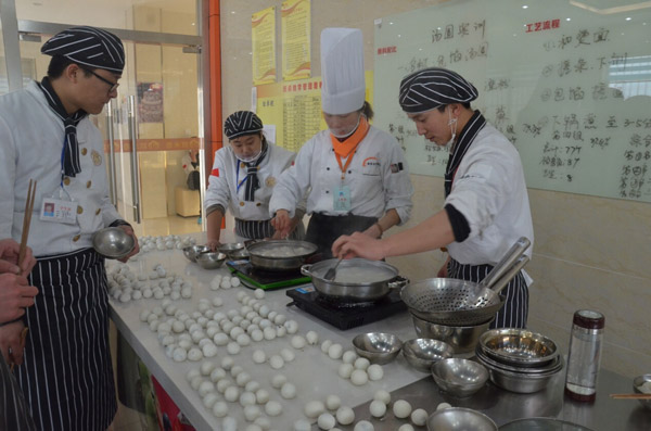 【歡樂(lè)元宵節(jié)】可愛(ài)小湯圓 快到碗里來(lái)