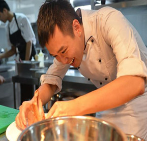 賀兵：做自己喜歡的才能比別人做的更好