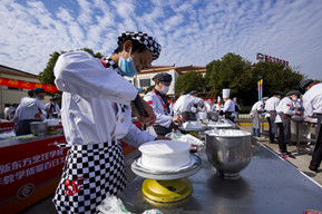 以賽促學(xué)習(xí)——上海新東方“西點基本功裱花”大賽