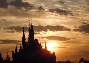 上海新東方探密上海迪士尼內(nèi)景實(shí)圖