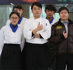 斗牛士進(jìn)校招賢納士