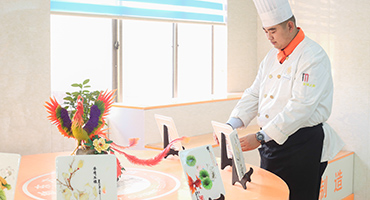 『沈天宇：從部隊(duì)到學(xué)?！晃腋兄x那段激情燃燒的歲月 也珍惜這段拼搏奮斗的生涯