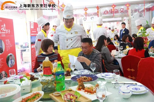 年終回憶錄 時(shí)光不駐記憶永存