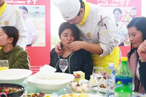 您的信賴，我們的責任！上海新東方不忘初心：辦家長滿意的職業(yè)教育