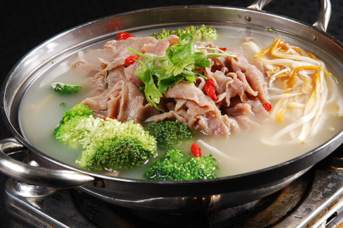 烹飪羊肉時(shí)如何去除羊膻味