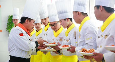 碰到這樣的老師 傻子才逃課！