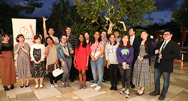 出國(guó)游學(xué)+外教授課 上海新東方開拓國(guó)際化大格局