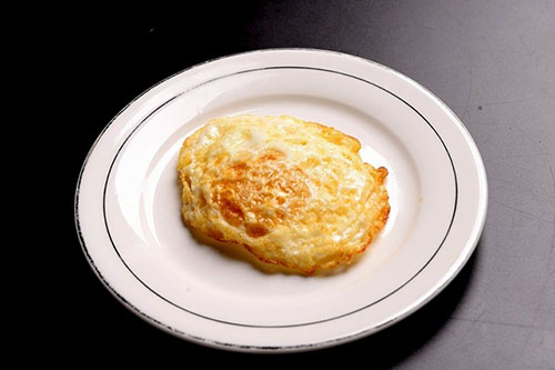 脫發(fā)白發(fā)很傷形象？ 這些營(yíng)養(yǎng)要素必不可少