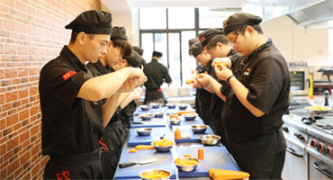 隨手記錄課堂生活，定格精彩瞬間