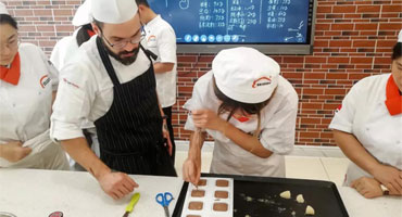 指尖上的魅力 舌尖上的甜蜜 阿爾布雷希特邀您走進西點魅力課堂