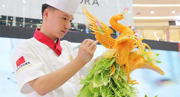 上海新東方攜手寶山萬達(dá)傾情舉辦萬味盛典 獻(xiàn)禮中秋溫馨全場(chǎng)