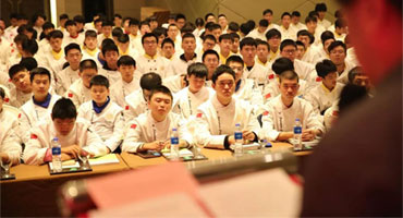 2019營(yíng)養(yǎng)師預(yù)備營(yíng)陣容曝光！數(shù)百名預(yù)備營(yíng)養(yǎng)師即將上線！