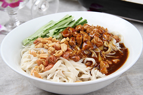 做好炸醬面的六個小要點(diǎn)