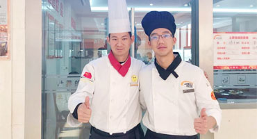 楊王：用真才實(shí)學(xué)傳遞幸福中國味