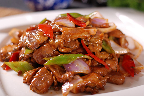 炒菜時的放鹽時間有技巧