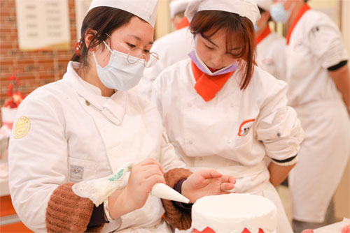 怎么選好的西點培訓學校