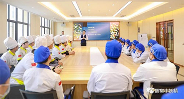 學(xué)生就業(yè)足不出校，讓就業(yè)更有保障