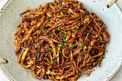 干煸孜然杏鮑菇的做法——新東方烹飪教育