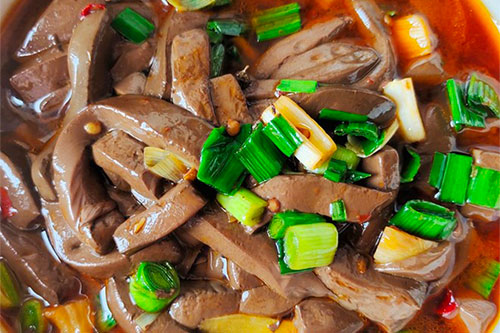 麻辣鴨血的做法——新東方烹飪教育