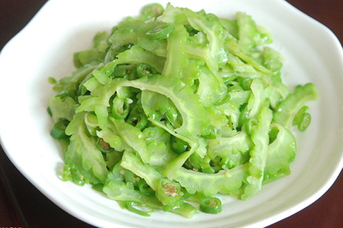 炒苦瓜時(shí)的4個(gè)小竅門 減輕苦味還好吃