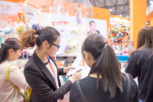 學(xué)西點(diǎn)就來(lái)上海新東方