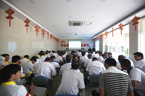 名企坐鎮(zhèn) 王品臺塑助力上海新東方