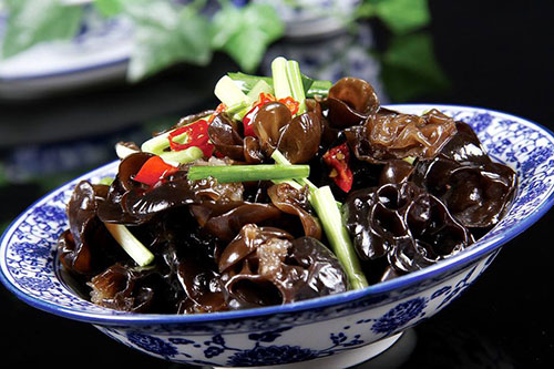 涼拌黑木耳 500.jpg