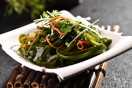 涼拌海帶絲 500.jpg
