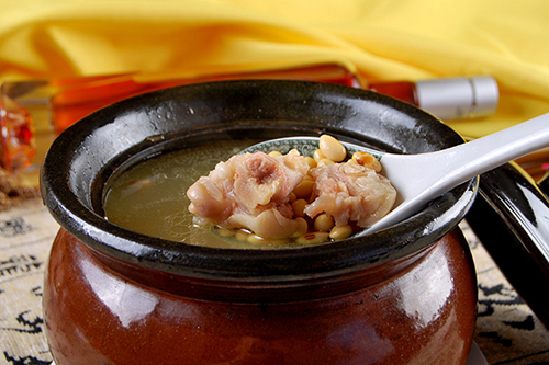 花生豬蹄湯 500.jpg