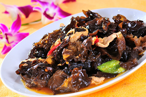 木耳炒肉片 500.jpg