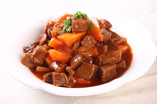 燉牛肉 500.jpg